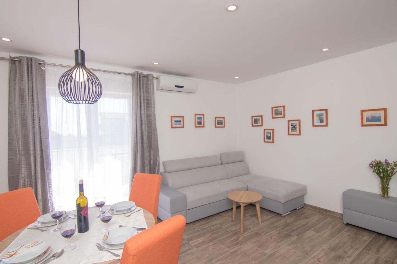 Apartmani Bistricic クルク エクステリア 写真