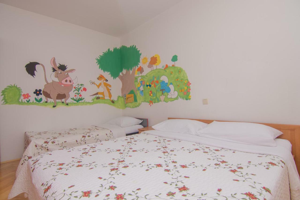 Apartmani Bistricic クルク エクステリア 写真